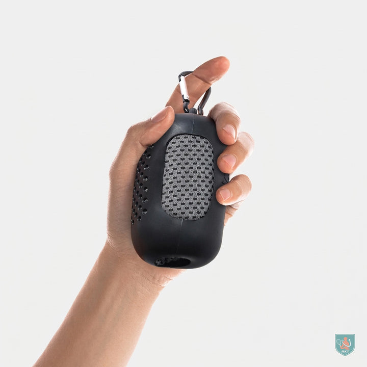 Portable Cooling Towel with Silicone Carry Case